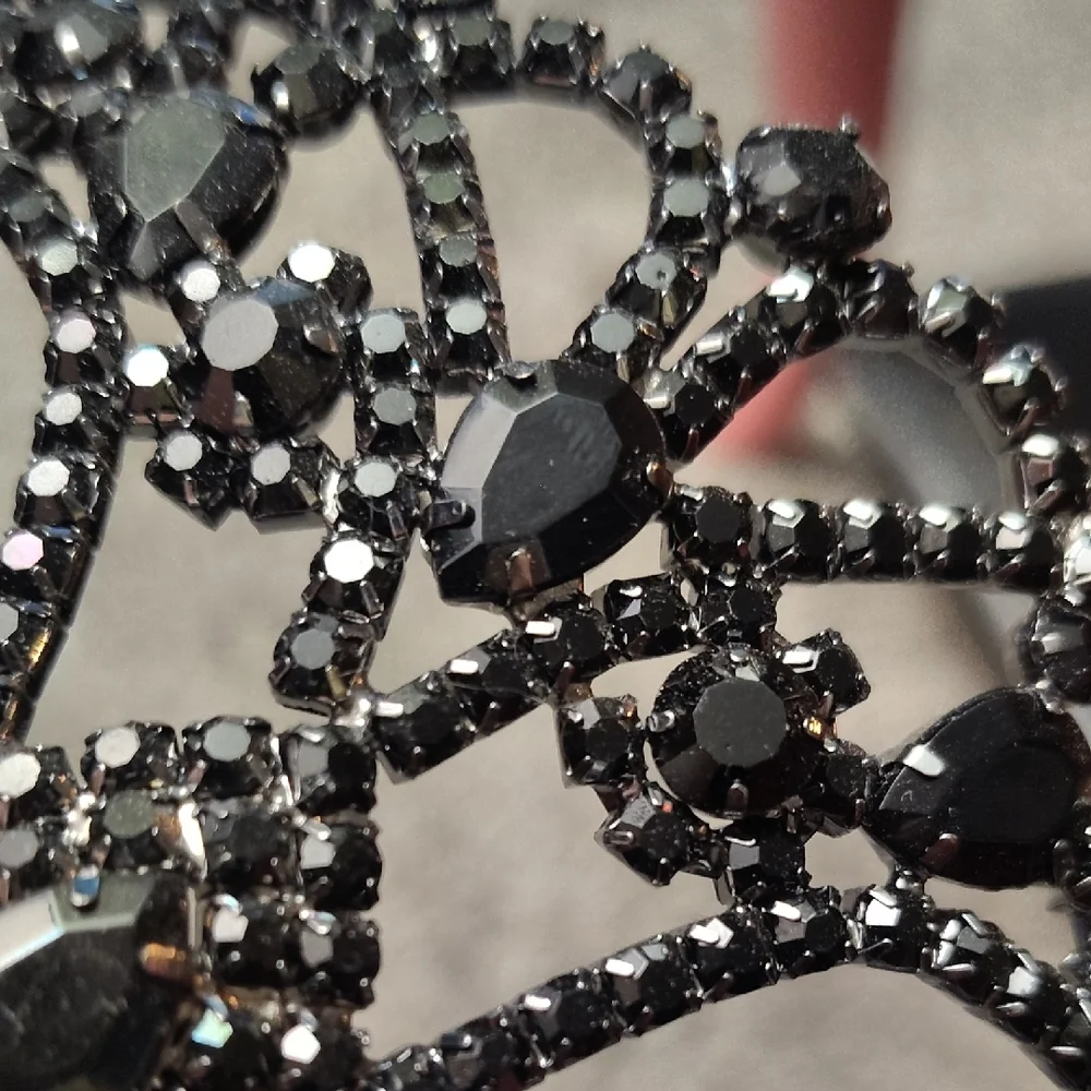 Elegant Black Rhinestone Face Mask